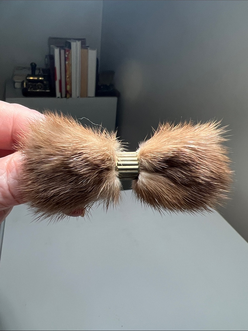 Great Gatsby - Mink Fur Bow Hair Clip in Light Brown - Vintage